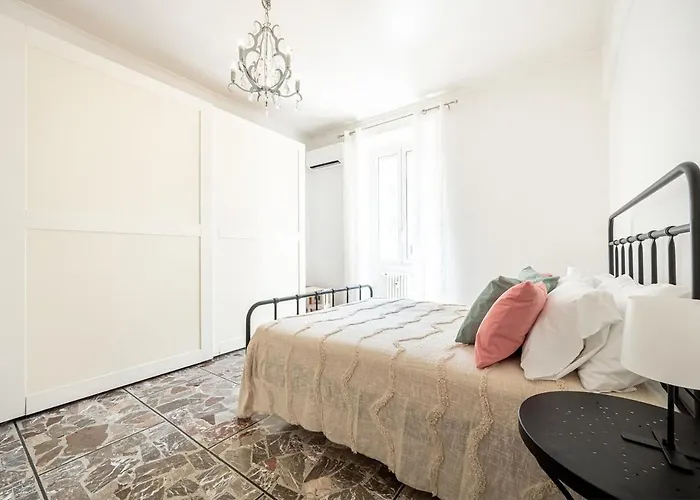 Apartment Sweet I Elegance And Authenticity *